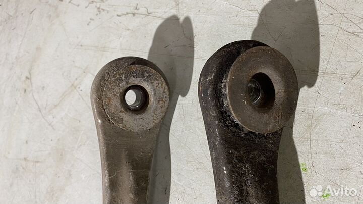 Рычаг задний нижний правый Mercedes Benz W211