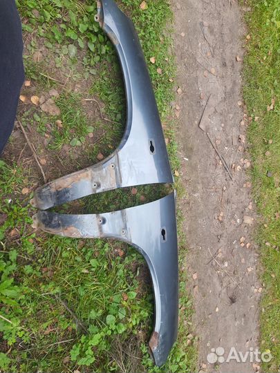 Chevrolet niva крыло переднее