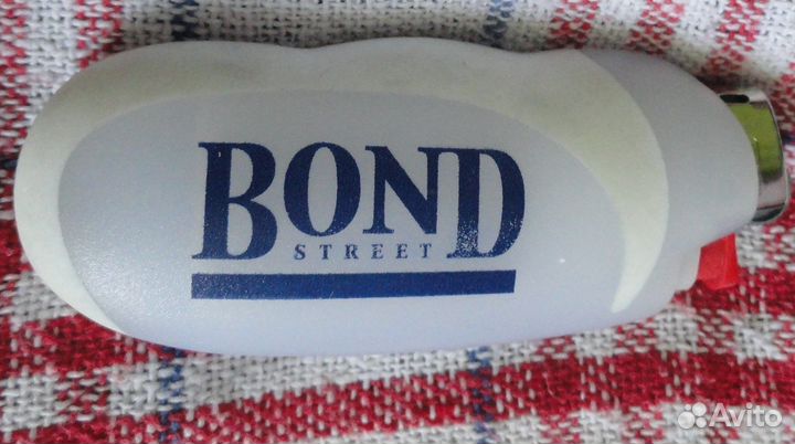 Пластиковый держатель для Бик. Бонд