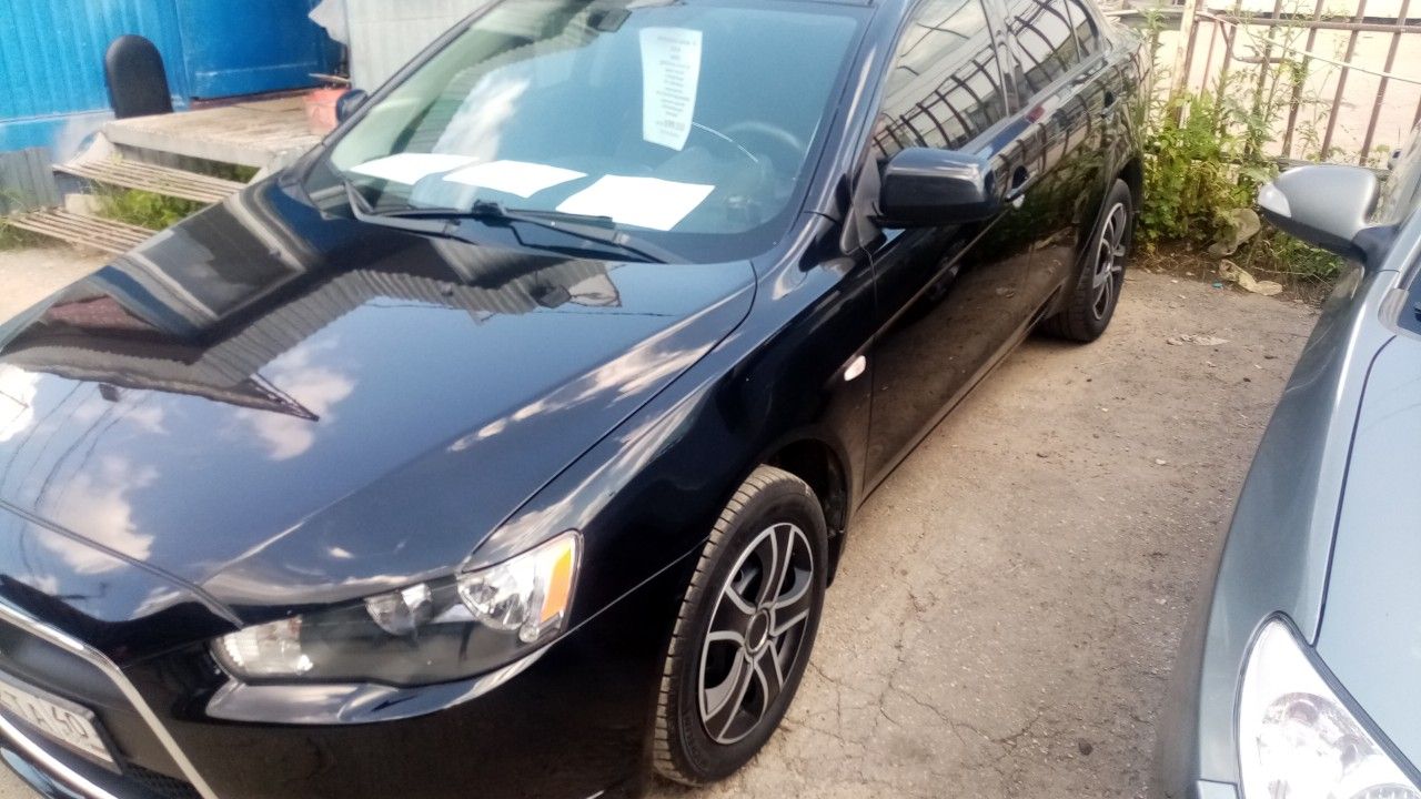 Mitsubishi Lancer: фото владельца