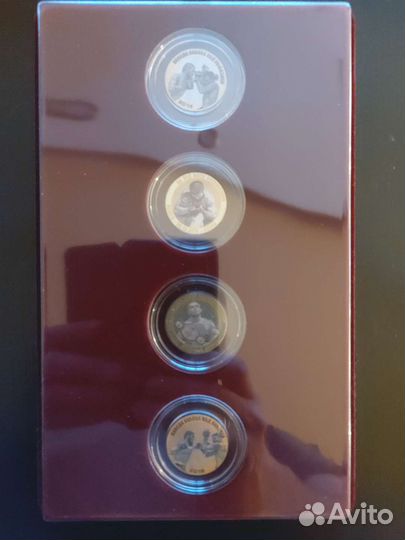 Памятные монеты банка России