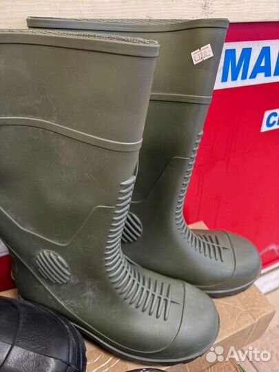 Резиновые сапоги женские и мужские,размеры 36-46