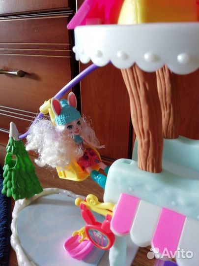 Домик энчантималс