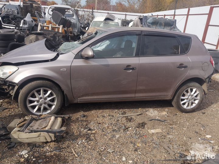 Kia ceed 1 ED 1.4 MT 2007г хэтчбэк в разборе