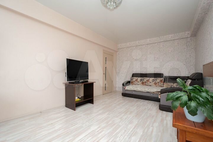 3-к. квартира, 65,3 м², 1/5 эт.