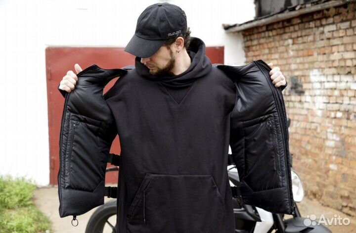 Демисезонный жилет, жилет-разгрузка