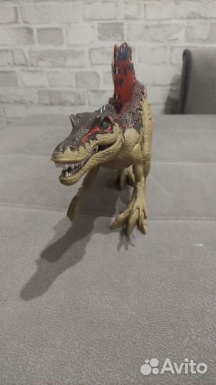 Стегозавр Jurassic World