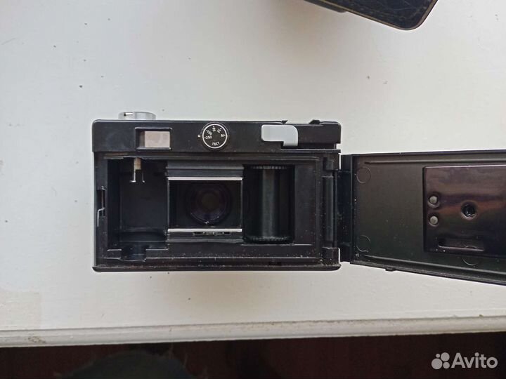 Фотоаппарат СССР, Вилия-авто с кожаным чехлом