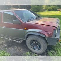 Nissan Datsun 2.7 MT, 1987, 200 000 км, с пробегом, цена 220 000 руб.