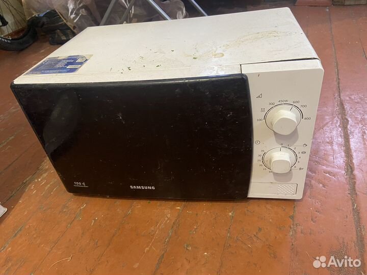 Микроволновая печь Samsung ME81KRW бу