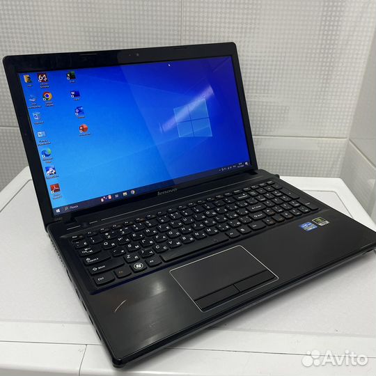 Ноутбук Lenovo i3-2370/8Gb/SSD+HDD/2 видеокарты