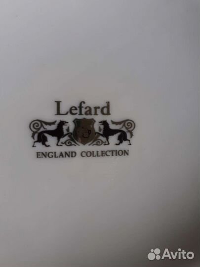 Фарфоровая ваза