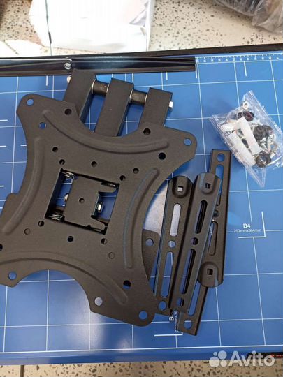 Телевизор крепеж