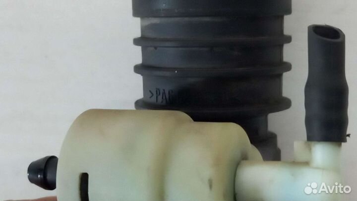 Моторчик стеклоочистителя Volkswagen Toureg 1