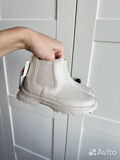 Ботинки Zara 24 новые