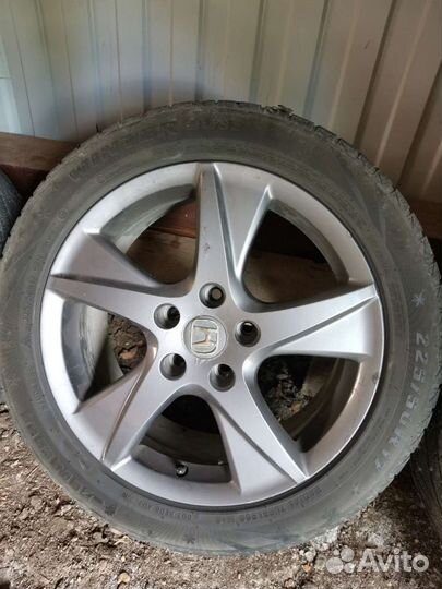 R17 5*114,3