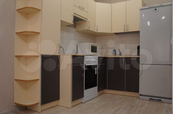 2-к. квартира, 55 м², 9/16 эт.