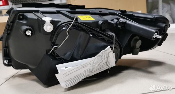 Фара правая УАЗ Патриот 2005-2014 Новая