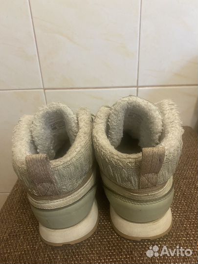 Кроссовки Reebok жен.38,5 Оригинал