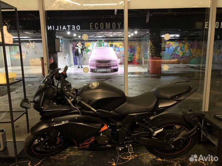 Лобовое стекло Audi q7