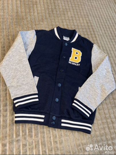 Новые джинсы и кофта 110,116 GJ на мальчика