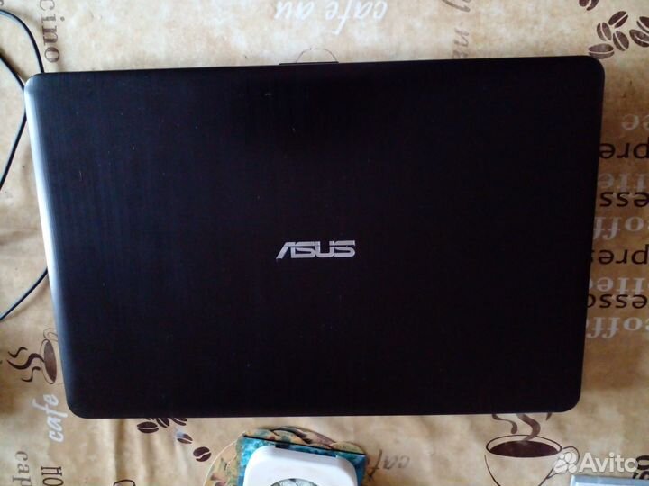 Ноутбук Asus
