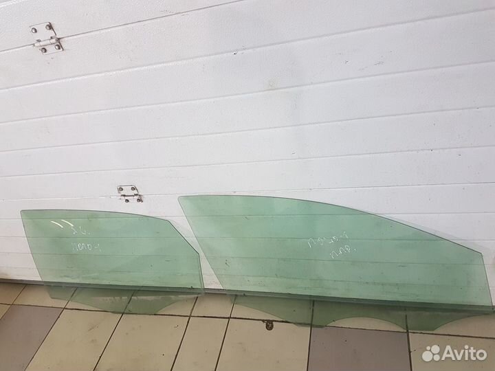 Стекло двери VW Polo Sedan, Skoda Rapid