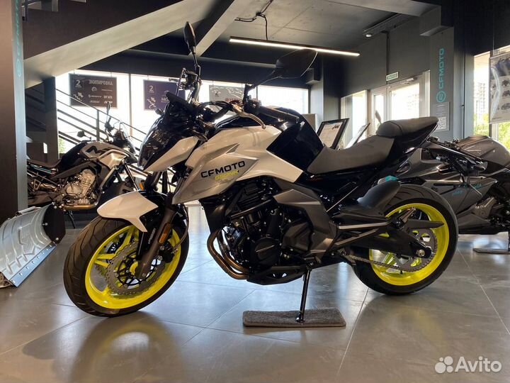 Мотоцикл Cfmoto 650 Nk (ABS)