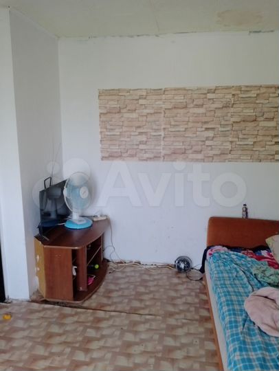 Комната 12 м² в 5-к., 4/4 эт.