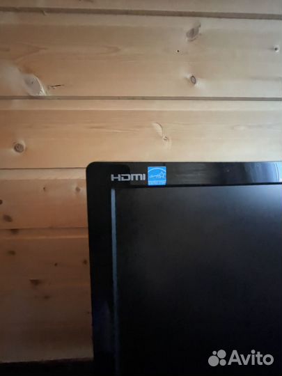 Мониор asus 22