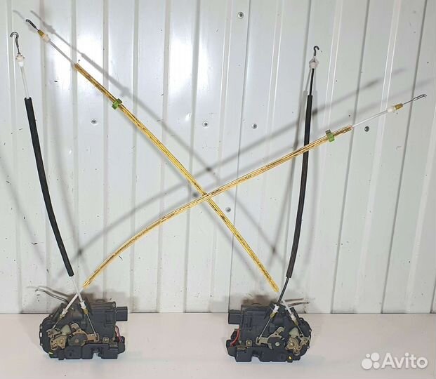 Замок двери задней Audi A6 C5, Allroad C5