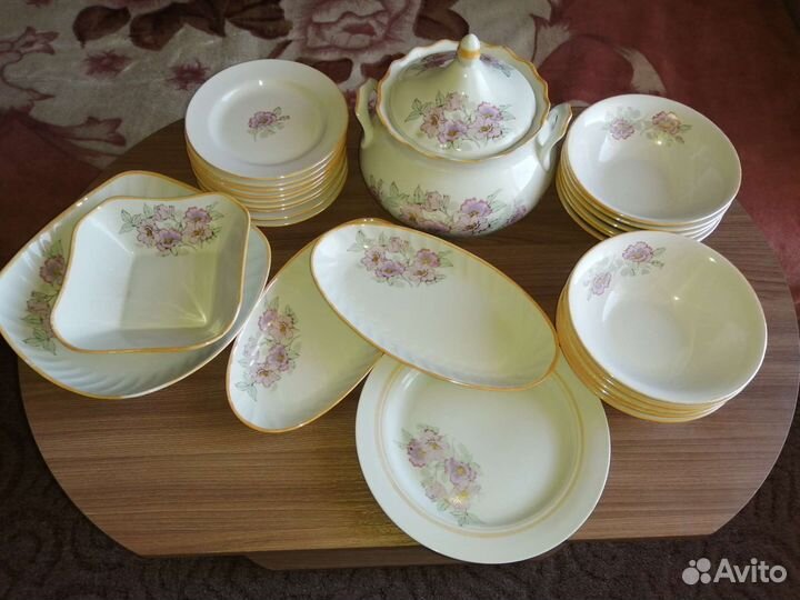 Столовый сервиз, и многое другое