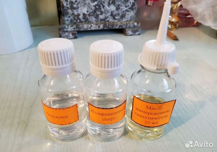 Объективы и другие детали микроскопа от