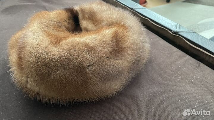 Берет женский норковый