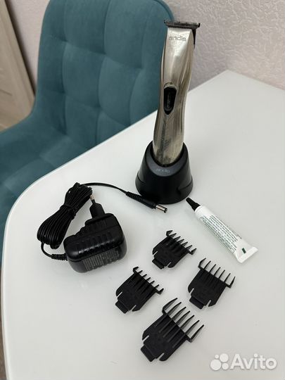 Триммер для бороды и усов