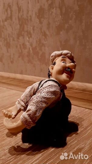 Подставка для бутылки вина