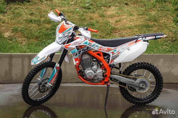 Кроссовый мотоцикл BSE Z6-250