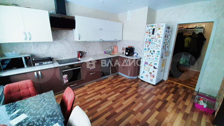 3-к. квартира, 81 м², 14/17 эт.