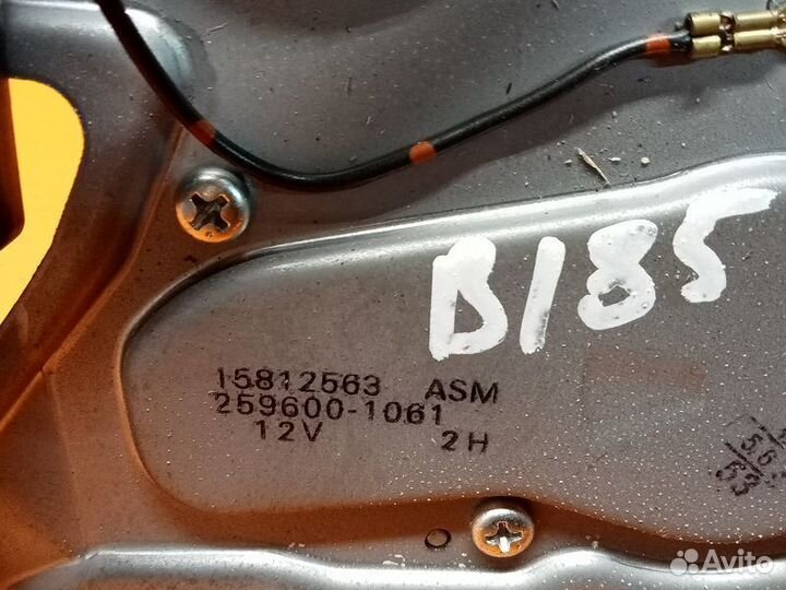 Моторчик стеклоочистителя задний Hummer H3 2007