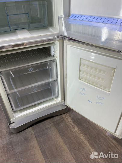 Холодильник бу с доставкой