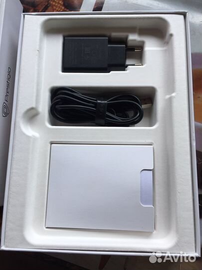 Планшет prestigio