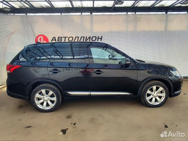 Mitsubishi Outlander 2.0 CVT, 2021, 53 000 км