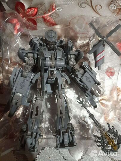 Transformers studio series blackout