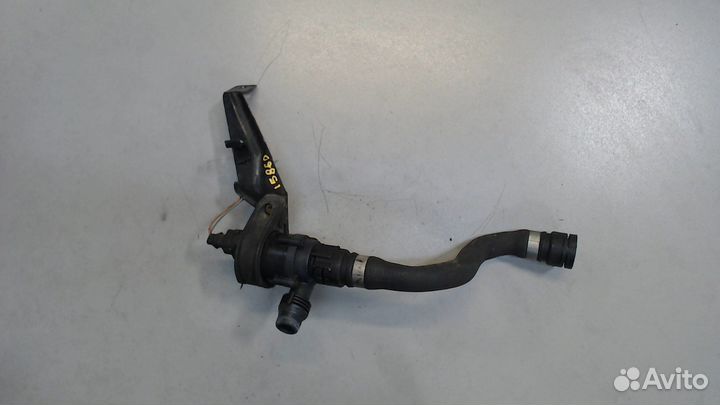 Насос водяной BMW X5 E53, 2004