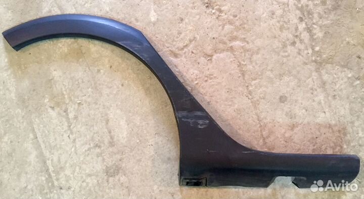 Накладка арки заднего крыла Sandero Stepway 2