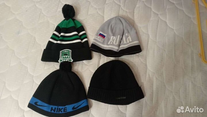 Продаются мужские шапки