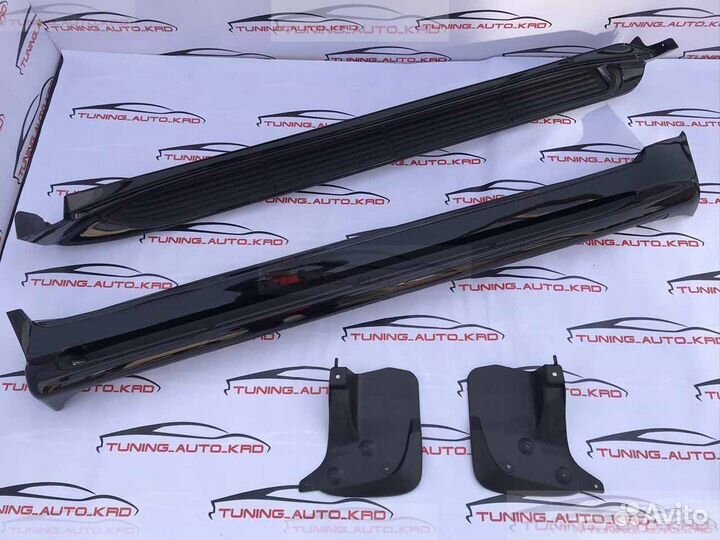 Подножки (пороги) Toyota Land Cruiser 200 N6194