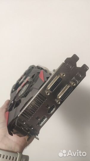 Radeon R9 280x DirectCU ii видеокарта