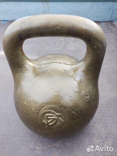 Гиря 32 кг, гантели 16 кг