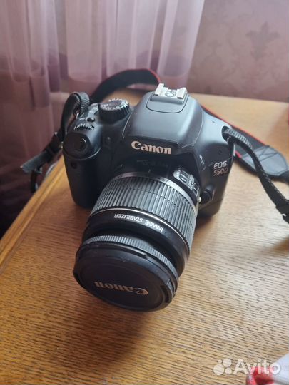 Зеркальный фотоаппарат canon 550d
